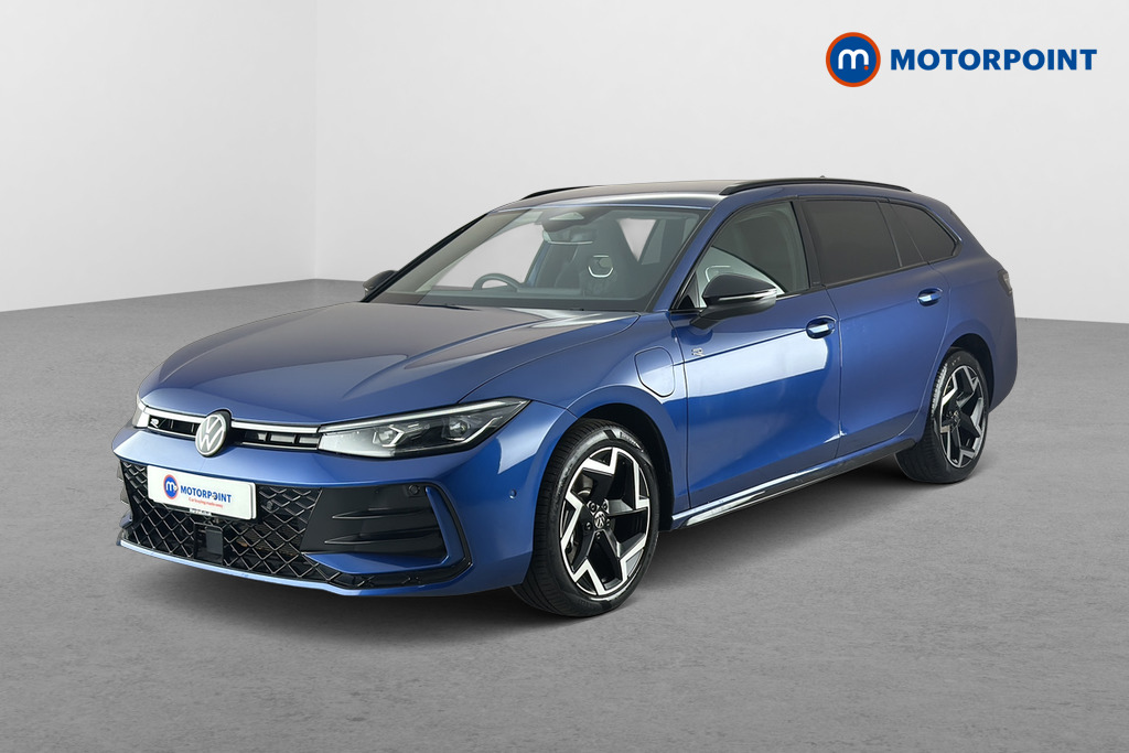Volkswagen Passat R-Line Automatic Petrol Plug-In Hybrid Estate - Stock Number (1660573) - Passenger side front corner