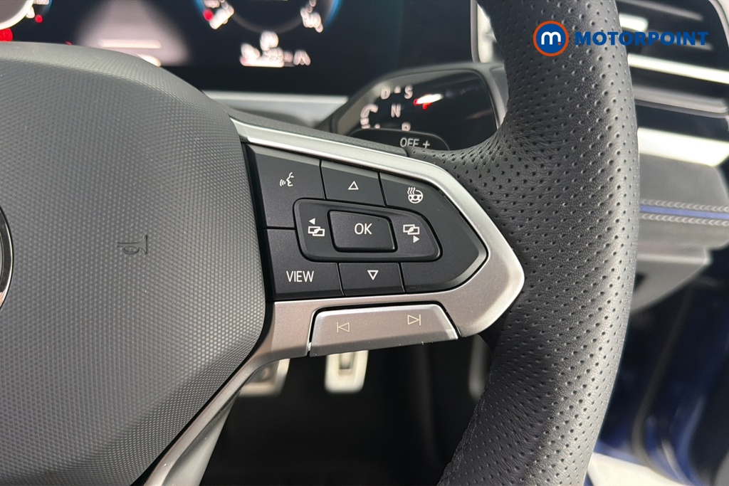 Volkswagen Passat R-Line Automatic Petrol Plug-In Hybrid Estate - Stock Number (1660573) - 3rd supplementary image