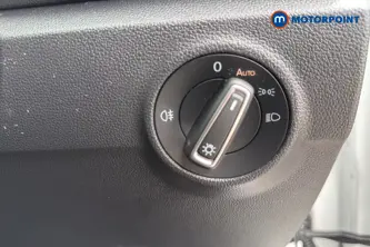 Volkswagen T-Roc R-Line Automatic Petrol SUV - Stock Number (1660746) - 11th supplementary image