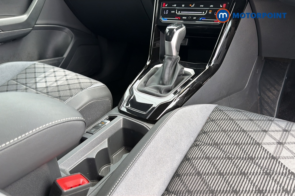 Volkswagen T-Roc R-Line Automatic Petrol SUV - Stock Number (1660746) - 15th supplementary image