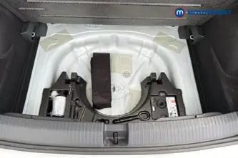 Volkswagen T-Roc R-Line Automatic Petrol SUV - Stock Number (1660746) - 33rd supplementary image