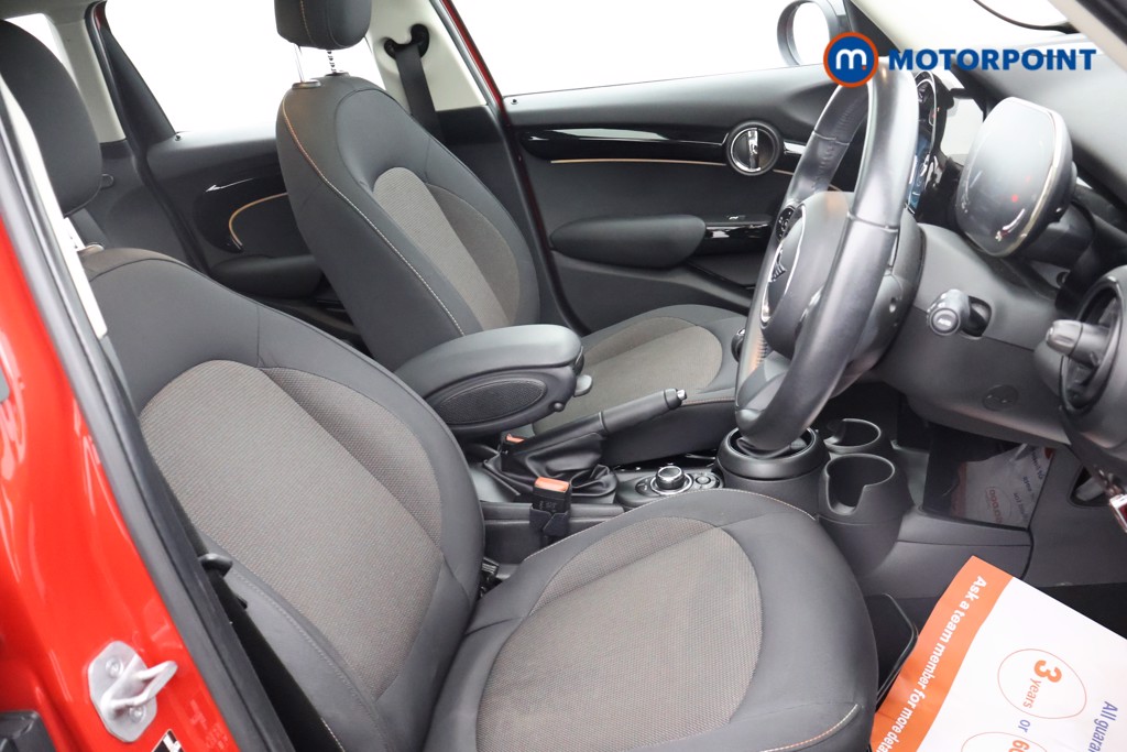 Mini Hatchback Cooper Classic Manual Petrol Hatchback - Stock Number (1646443) - 15th supplementary image