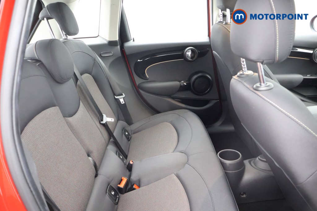 Mini Hatchback Cooper Classic Manual Petrol Hatchback - Stock Number (1646443) - 17th supplementary image