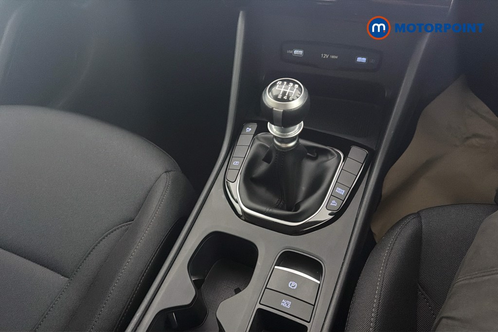 Hyundai Tucson Se Connect Manual Petrol SUV - Stock Number (1652756) - 15th supplementary image