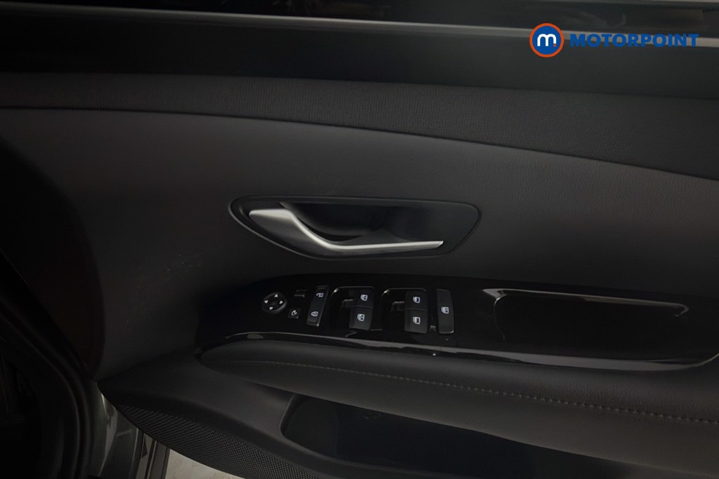 Hyundai Tucson Se Connect Manual Petrol SUV - Stock Number (1652756) - 19th supplementary image
