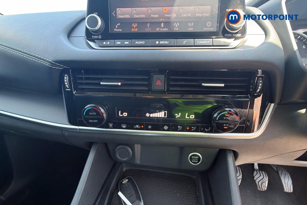 Nissan Qashqai Acenta Premium Manual Petrol SUV - Stock Number (1641477) - 21st supplementary image