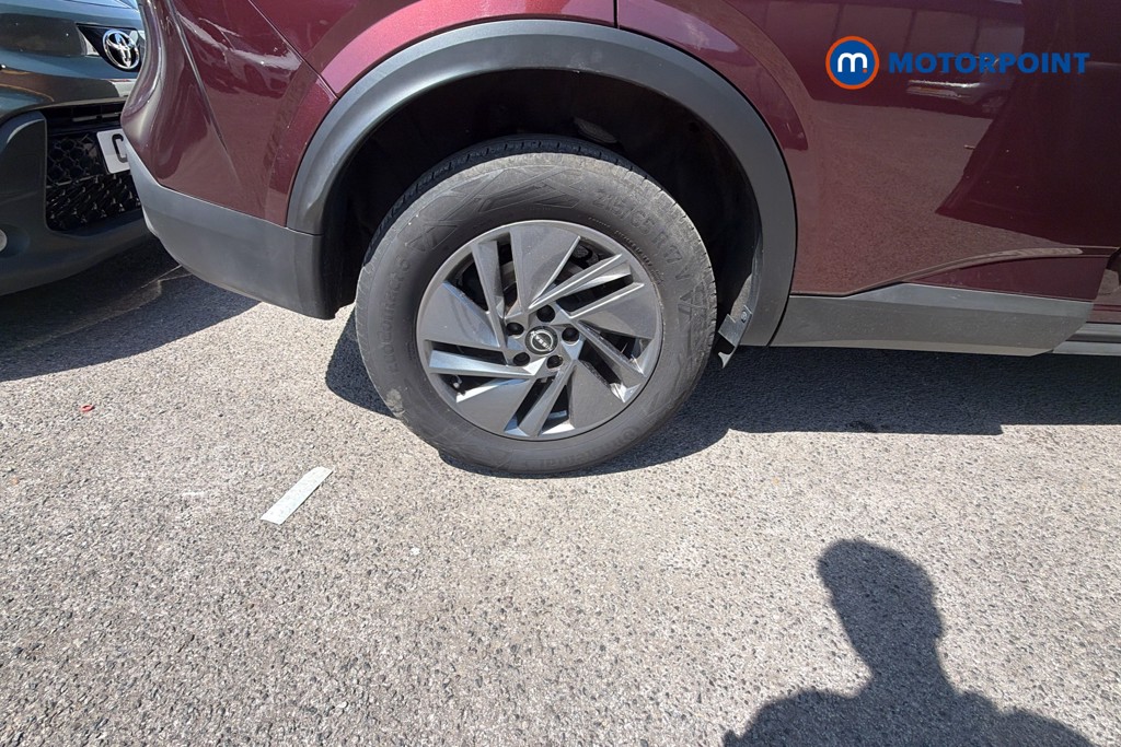 Nissan Qashqai Acenta Premium Manual Petrol SUV - Stock Number (1641477) - 35th supplementary image