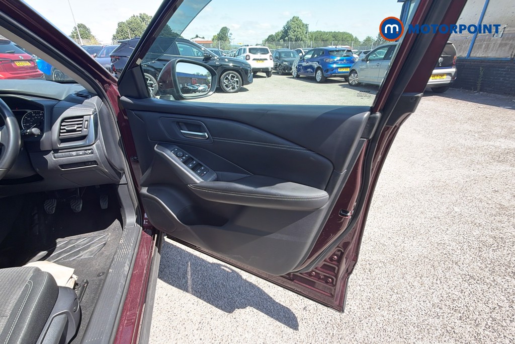 Nissan Qashqai Acenta Premium Manual Petrol SUV - Stock Number (1641477) - 37th supplementary image