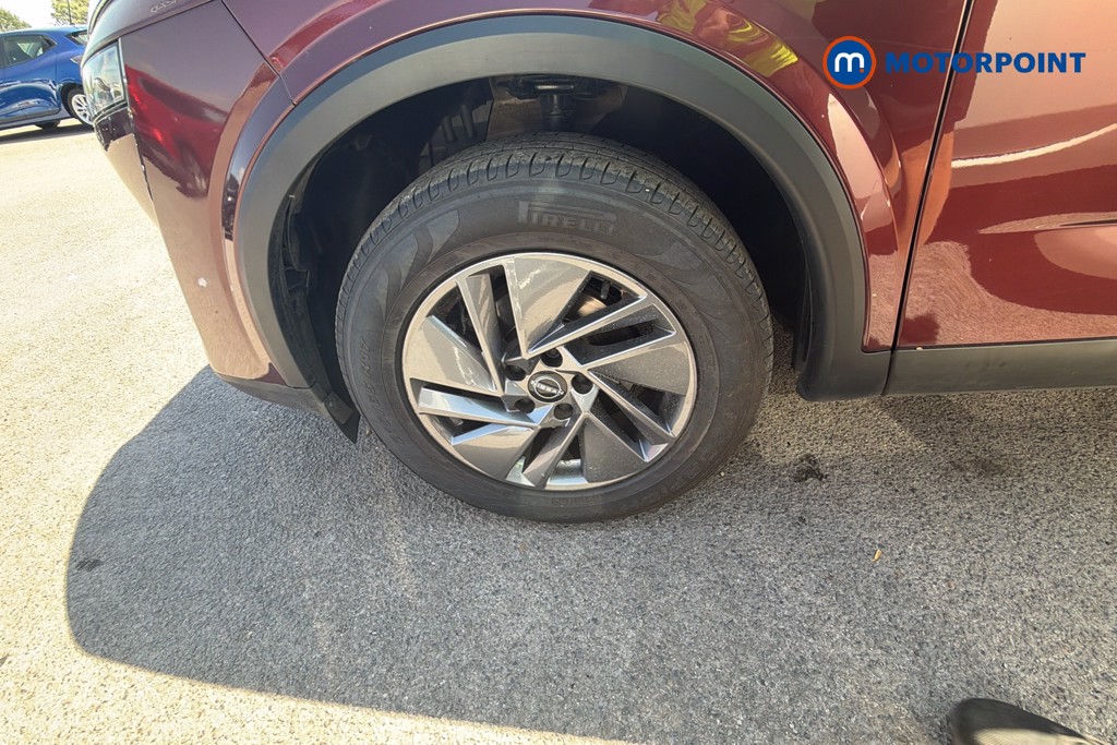 Nissan Qashqai Acenta Premium Manual Petrol SUV - Stock Number (1641477) - 41st supplementary image