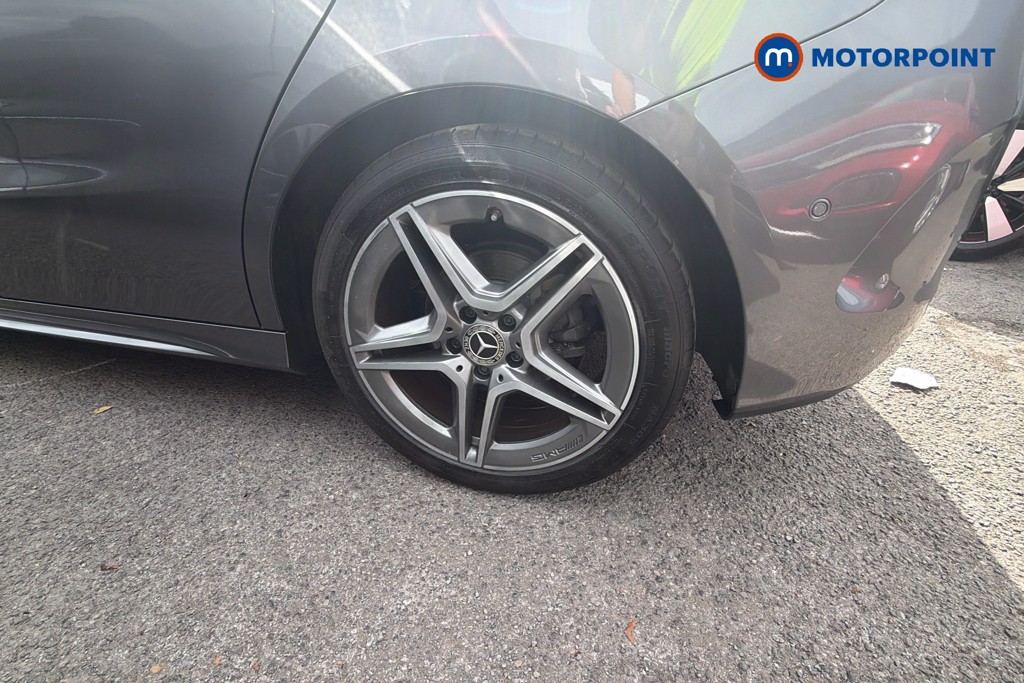 Mercedes-Benz B Class Amg Line Automatic Diesel Hatchback - Stock Number (1643170) - 39th supplementary image