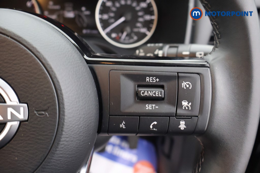 Nissan Qashqai Acenta Premium Manual Petrol SUV - Stock Number (1645879) - 3rd supplementary image