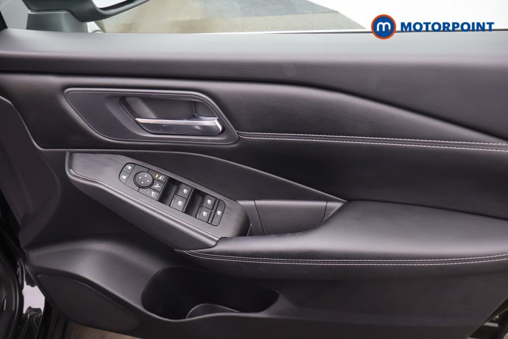 Nissan Qashqai Acenta Premium Manual Petrol SUV - Stock Number (1645879) - 13th supplementary image