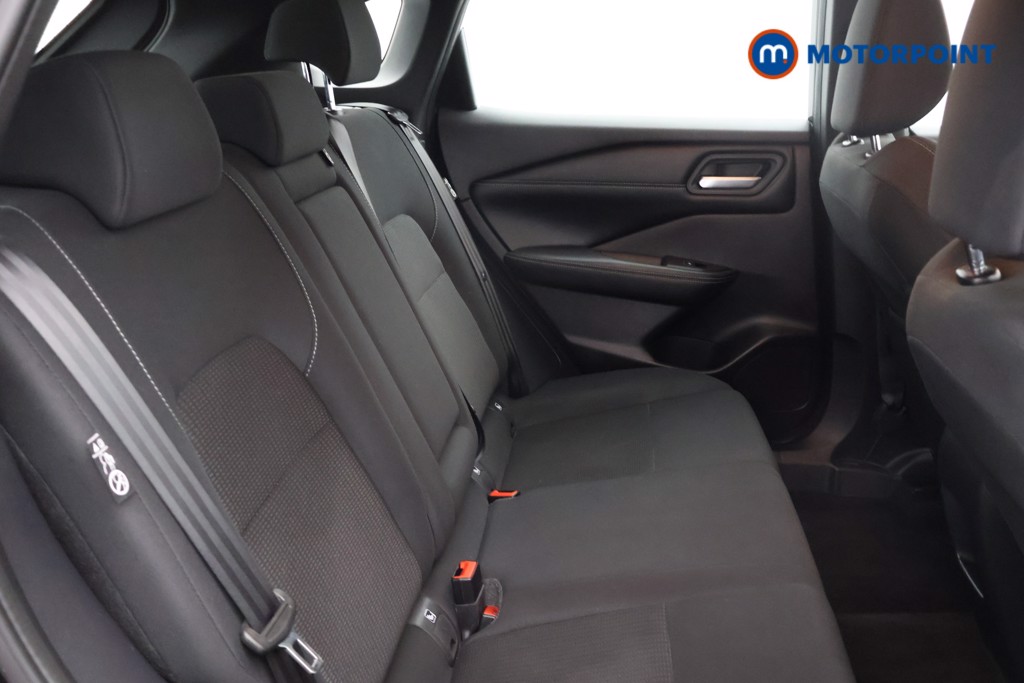 Nissan Qashqai Acenta Premium Manual Petrol SUV - Stock Number (1645879) - 16th supplementary image