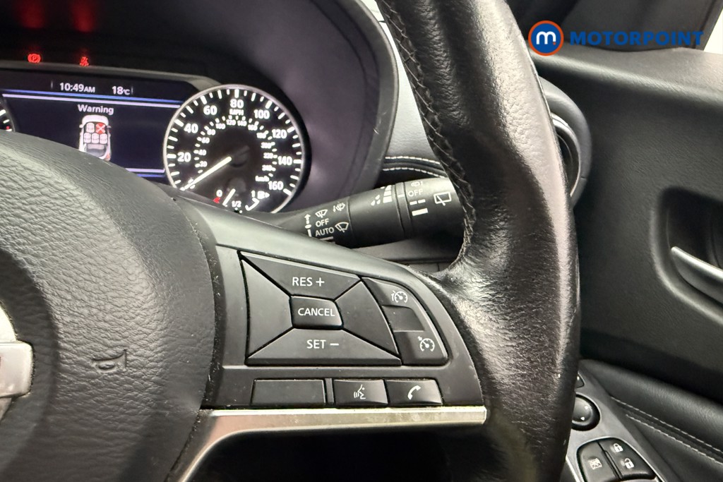 Nissan Juke N-Connecta Manual Petrol SUV - Stock Number (1647383) - 8th supplementary image
