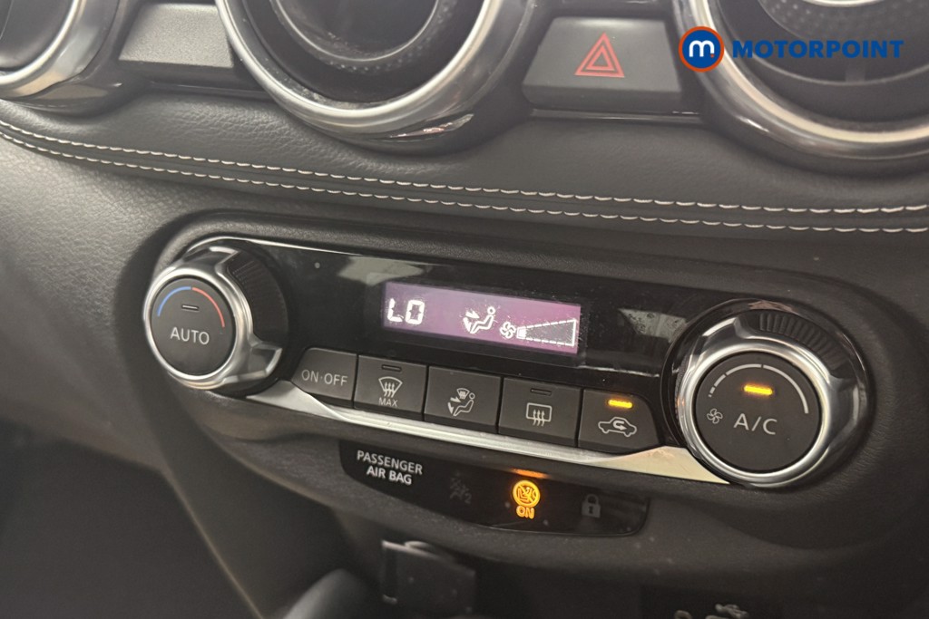 Nissan Juke N-Connecta Manual Petrol SUV - Stock Number (1647383) - 13th supplementary image
