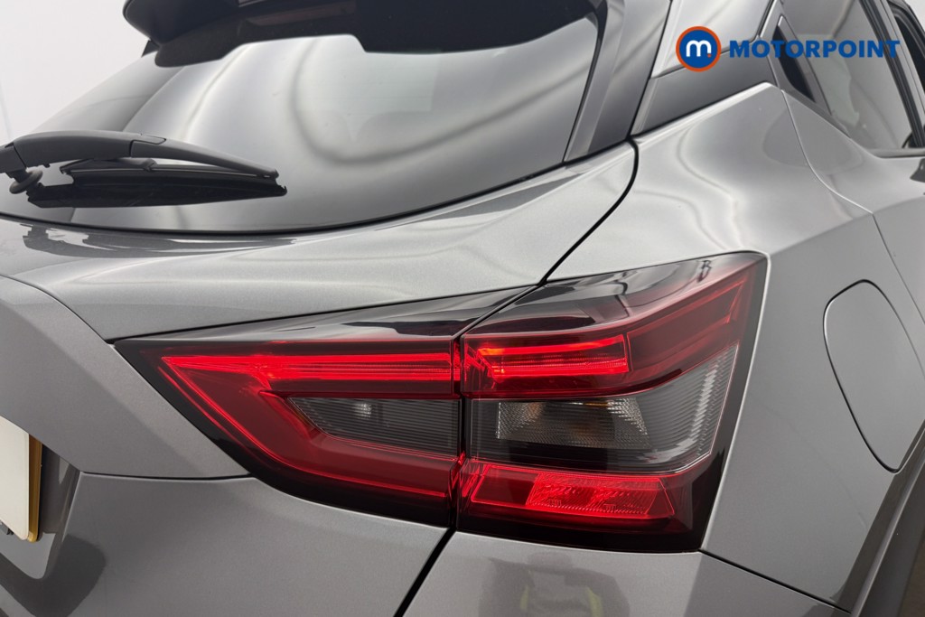 Nissan Juke N-Connecta Manual Petrol SUV - Stock Number (1647383) - 18th supplementary image