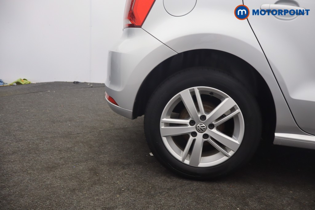 Volkswagen Polo Match Edition Manual Petrol Hatchback - Stock Number (1647406) - 5th supplementary image