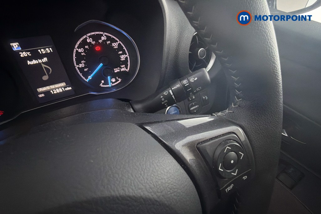 Toyota Yaris Y20 Automatic Petrol-Electric Hybrid Hatchback - Stock Number (1648565) - 4th supplementary image