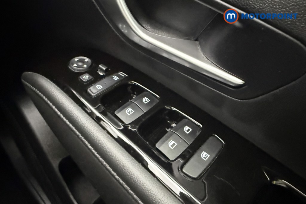 Hyundai Tucson Se Connect Manual Petrol SUV - Stock Number (1648733) - 16th supplementary image
