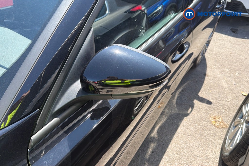 Ford Focus St-Line X Automatic Petrol Hatchback - Stock Number (1650081) - 40th supplementary image