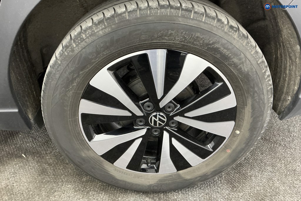 Volkswagen Taigo Life Manual Petrol SUV - Stock Number (1650679) - 36th supplementary image