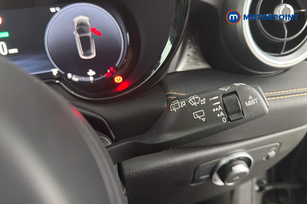 Alfa Romeo Tonale TI Automatic Petrol SUV - Stock Number (1650969) - 7th supplementary image