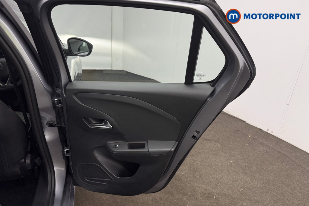 Vauxhall Corsa Se Edition Manual Petrol Hatchback - Stock Number (1651917) - 13th supplementary image