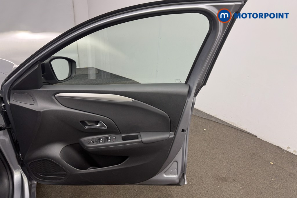 Vauxhall Corsa Se Edition Manual Petrol Hatchback - Stock Number (1651917) - 16th supplementary image
