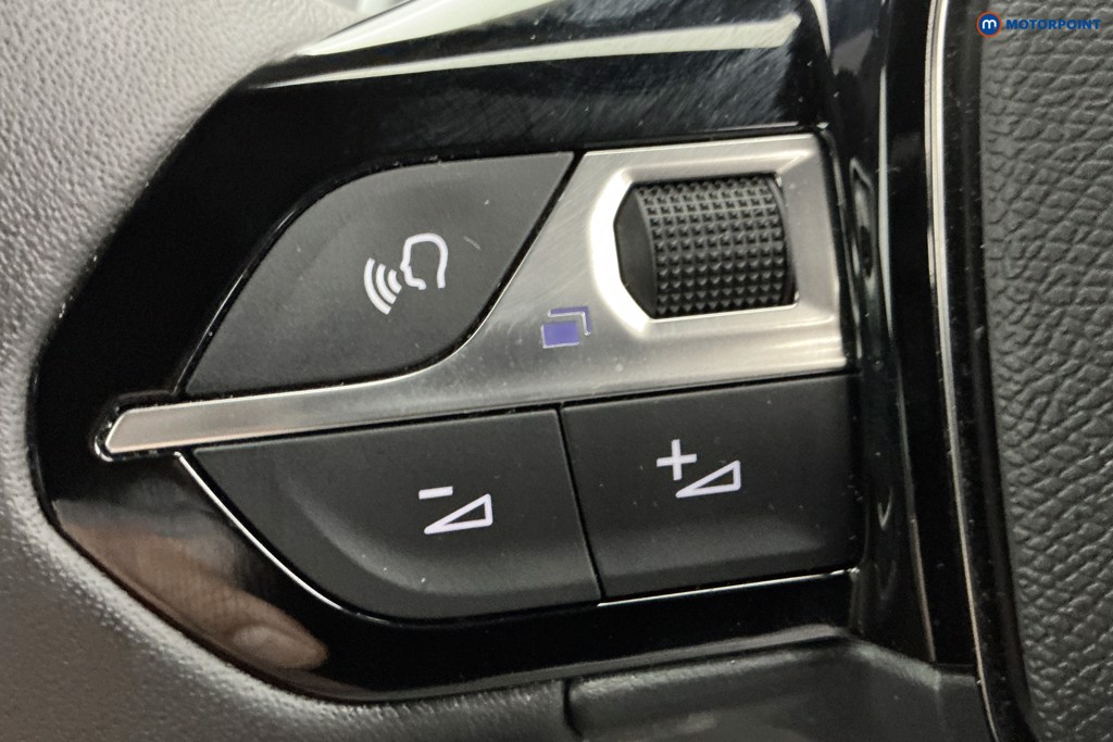 Peugeot 2008 Allure Automatic Petrol SUV - Stock Number (1652283) - 20th supplementary image