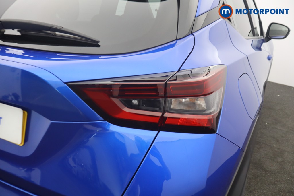Nissan Juke N-Connecta Manual Petrol SUV - Stock Number (1652359) - 3rd supplementary image