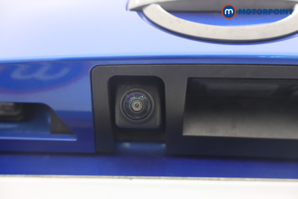 Nissan Juke N-Connecta Manual Petrol SUV - Stock Number (1652359) - 5th supplementary image