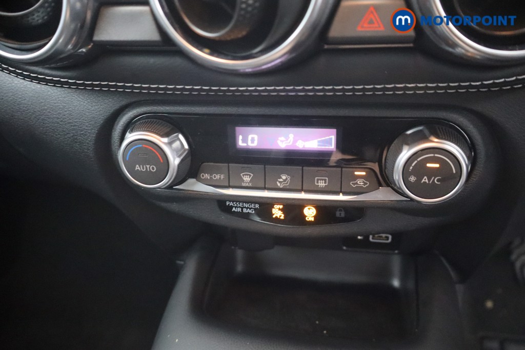 Nissan Juke N-Connecta Manual Petrol SUV - Stock Number (1652359) - 18th supplementary image