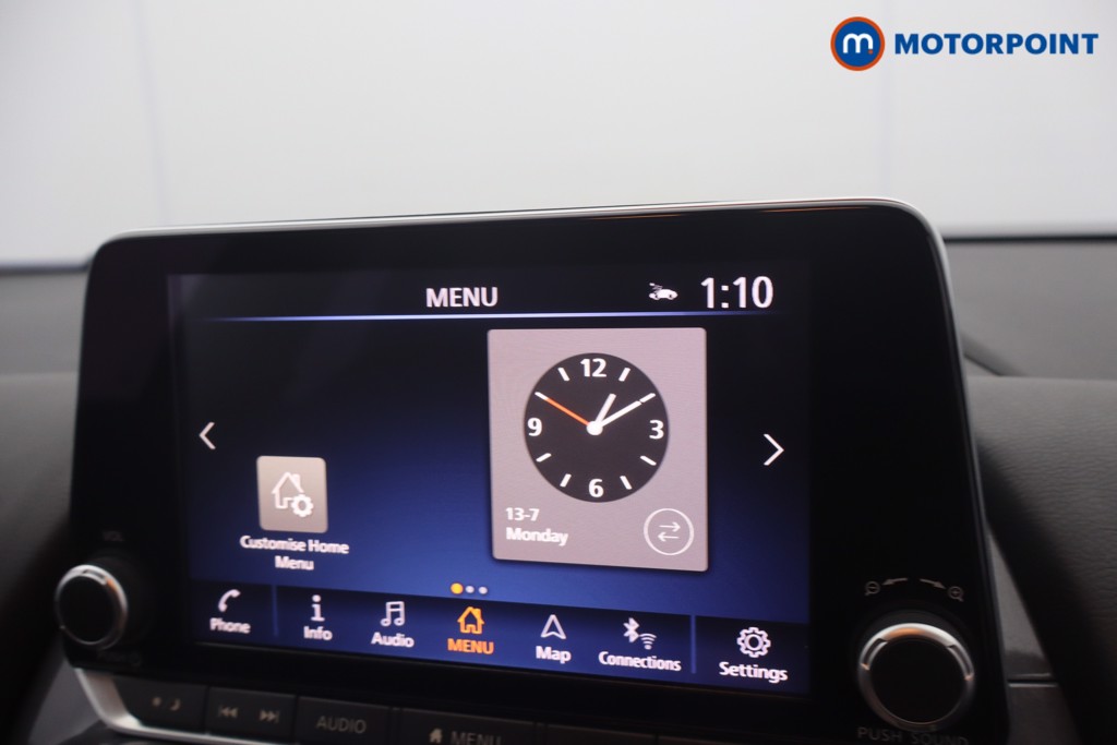 Nissan Juke N-Connecta Manual Petrol SUV - Stock Number (1652359) - 21st supplementary image