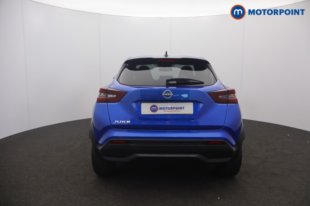 Nissan Juke N-Connecta Manual Petrol SUV - Stock Number (1652359) - 1st supplementary image