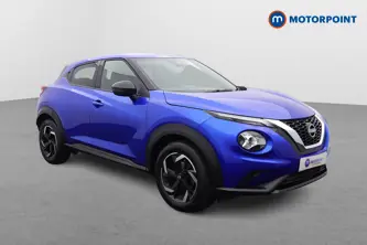 Nissan Juke N-Connecta Manual Petrol SUV - Stock Number (1652359) - Drivers side front corner