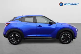 Nissan Juke N-Connecta Manual Petrol SUV - Stock Number (1652359) - Drivers side
