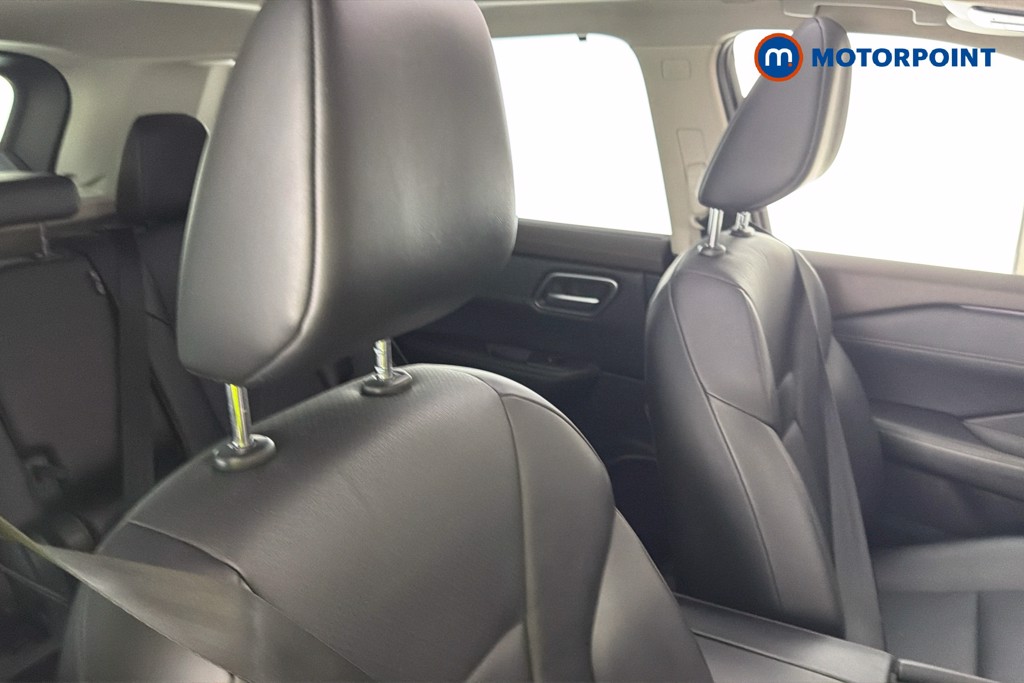Nissan X-Trail Tekna Automatic Petrol SUV - Stock Number (1652588) - 23rd supplementary image