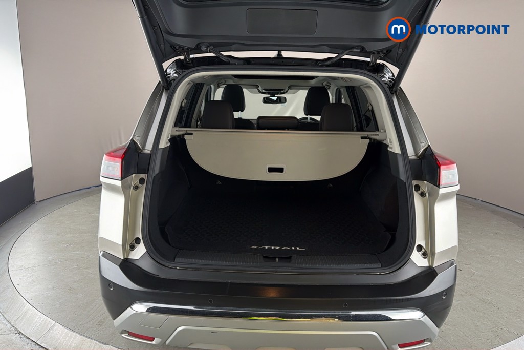 Nissan X-Trail Tekna Automatic Petrol SUV - Stock Number (1652588) - 33rd supplementary image