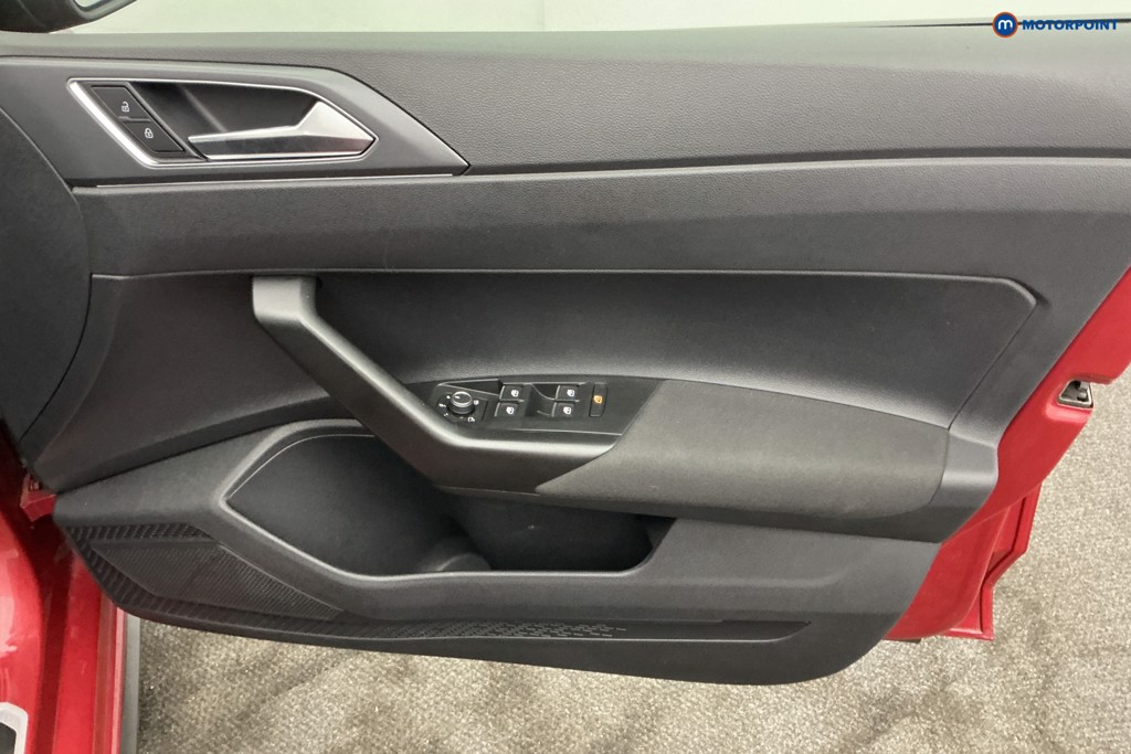 Volkswagen Polo R-Line Manual Petrol Hatchback - Stock Number (1652779) - 24th supplementary image