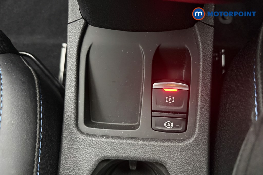 Renault Clio Esprit Alpine Manual Petrol Hatchback - Stock Number (1653029) - 16th supplementary image
