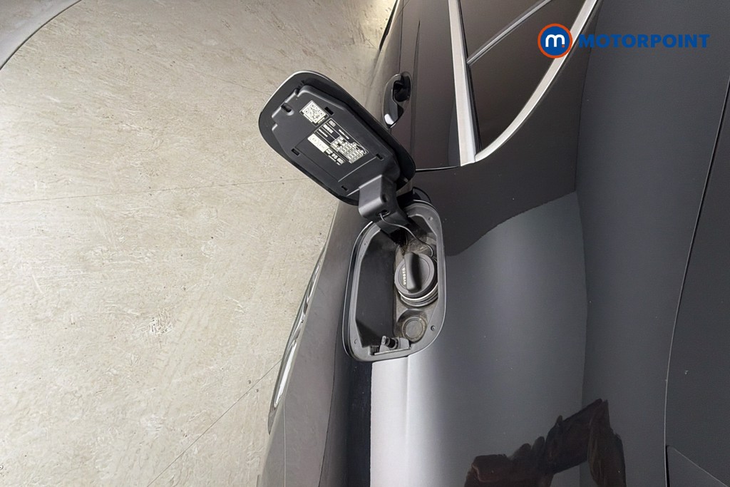 Mercedes-Benz A Class Amg Line Automatic Petrol Plug-In Hybrid Saloon - Stock Number (1653703) - 41st supplementary image