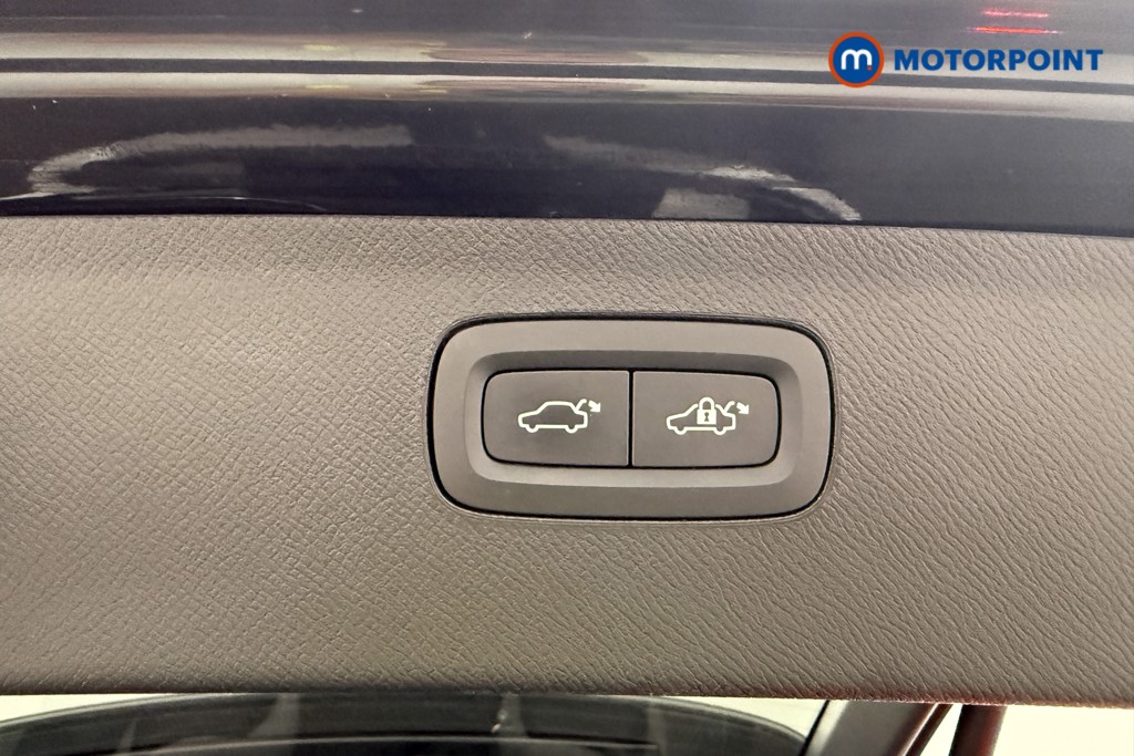 Volvo Xc90 Ultimate Automatic Petrol Plug-In Hybrid SUV - Stock Number (1653867) - 8th supplementary image