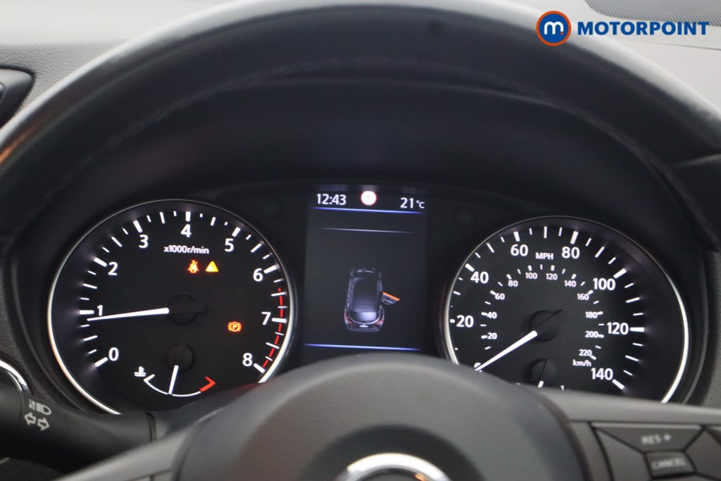 Nissan Qashqai N-Tec Manual Petrol SUV - Stock Number (1654282) - 9th supplementary image
