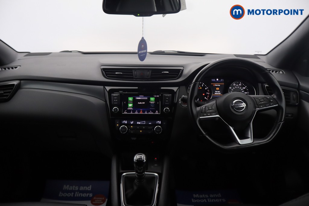 Nissan Qashqai N-Tec Manual Petrol SUV - Stock Number (1654282) - 1st supplementary image