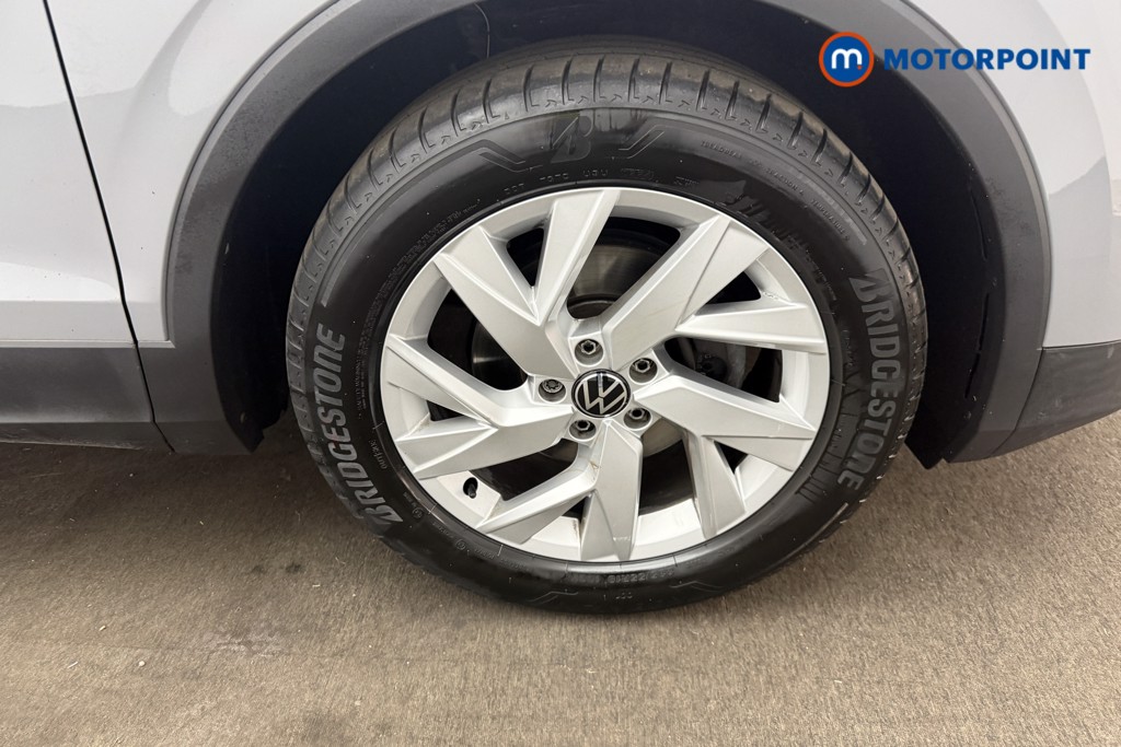 Volkswagen Tiguan Life Manual Petrol SUV - Stock Number (1654380) - 21st supplementary image