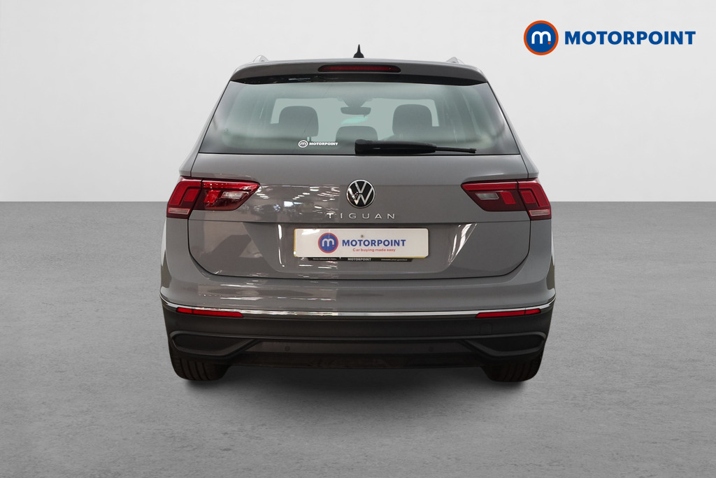Volkswagen Tiguan Life Manual Petrol SUV - Stock Number (1654380) - Rear bumper