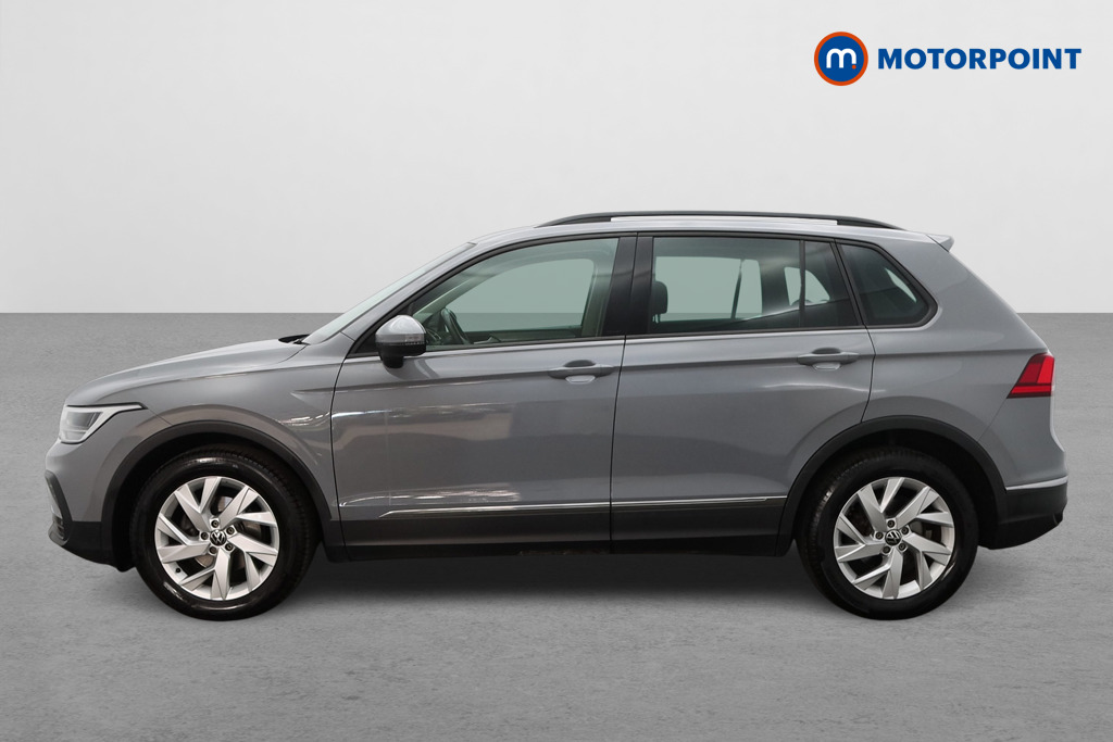 Volkswagen Tiguan Life Manual Petrol SUV - Stock Number (1654380) - Passenger side