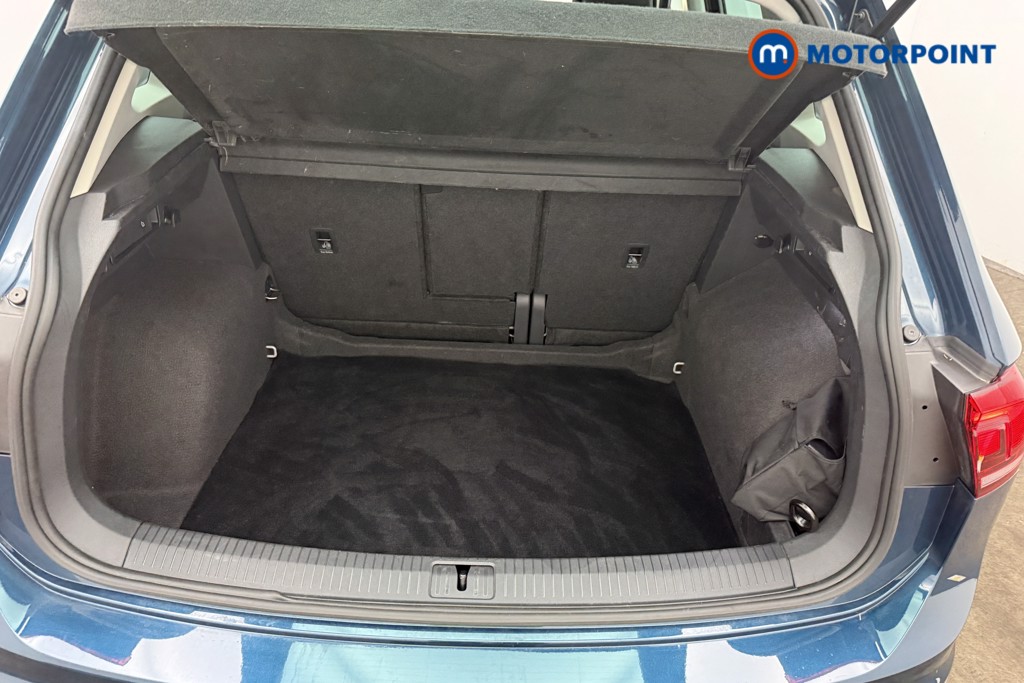 Volkswagen Tiguan Life Automatic Petrol SUV - Stock Number (1655217) - 11th supplementary image