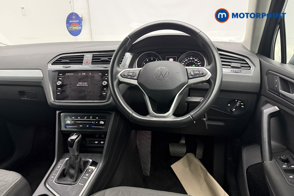 Volkswagen Tiguan Life Automatic Petrol SUV - Stock Number (1655217) - 14th supplementary image
