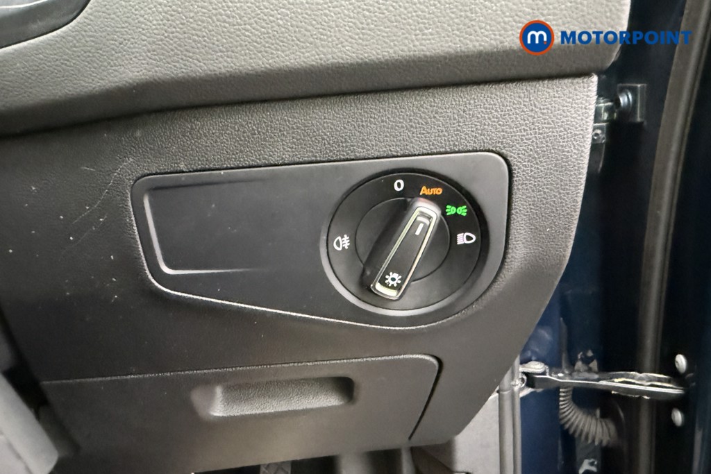 Volkswagen Tiguan Life Automatic Petrol SUV - Stock Number (1655217) - 19th supplementary image